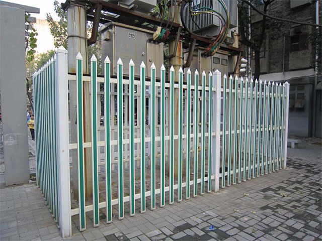變壓器離隔離圍欄的安全距離