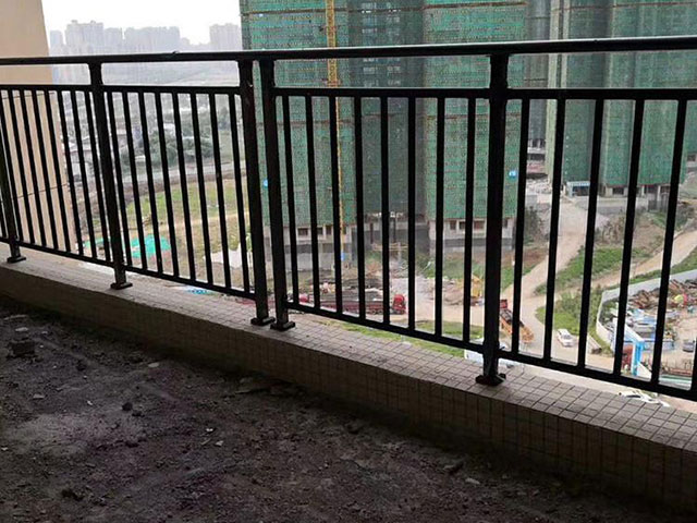 有護(hù)欄可以不關(guān)窗戶嗎