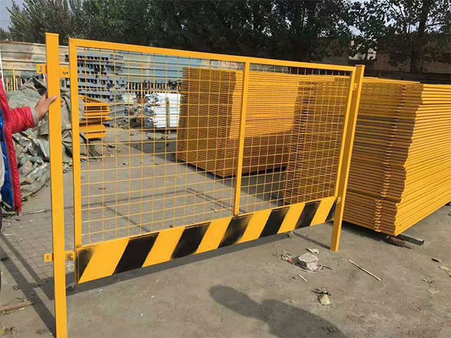 建筑工地防護(hù)護(hù)欄