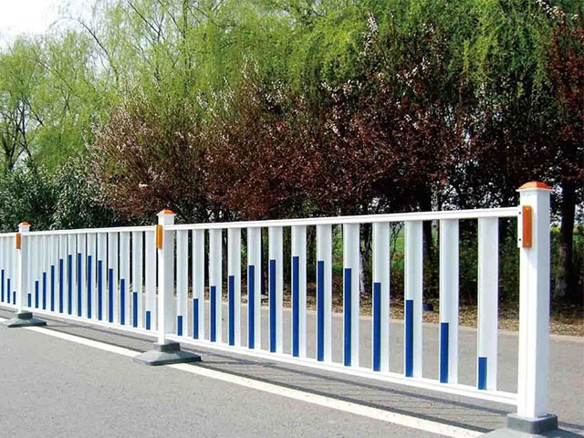 成都市哪里有賣街道不銹鋼護(hù)欄