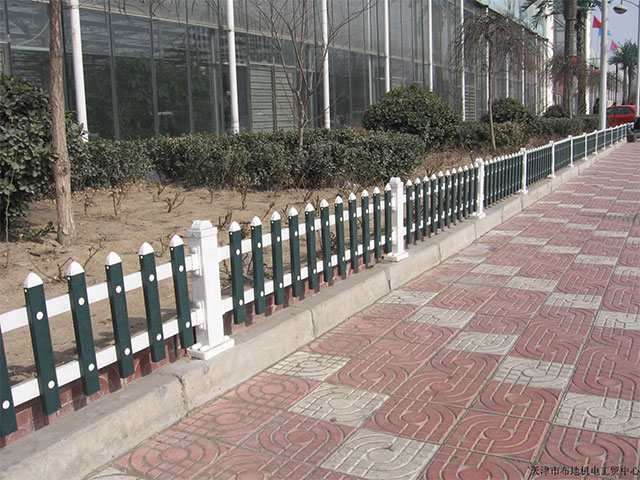 金屬護欄多錢