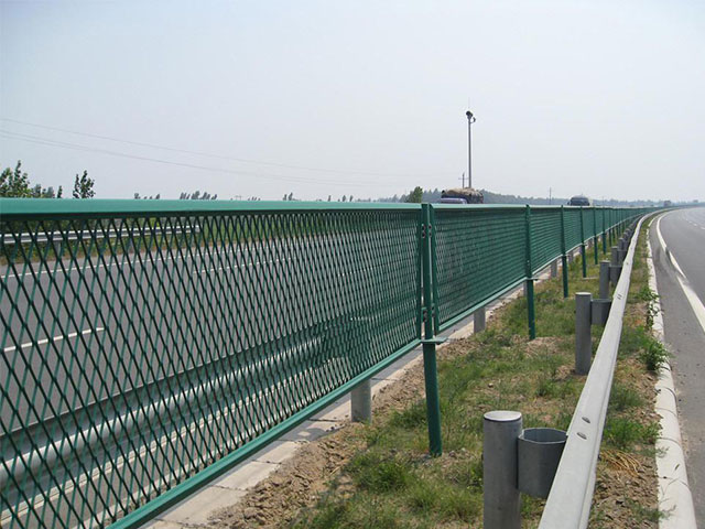 扶余河道橋梁防撞護(hù)欄價格合理