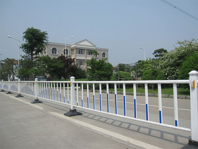 玉林市政道路護欄