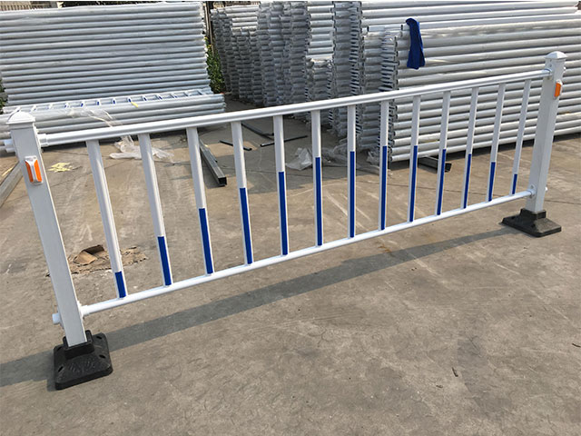 停車場(chǎng)護(hù)欄圖片