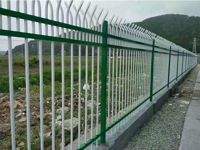 南京學(xué)校圍墻護(hù)欄廠家